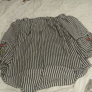 Fun and flirty long sleeve blouse